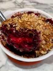 Rhubarb & Berry Crumble